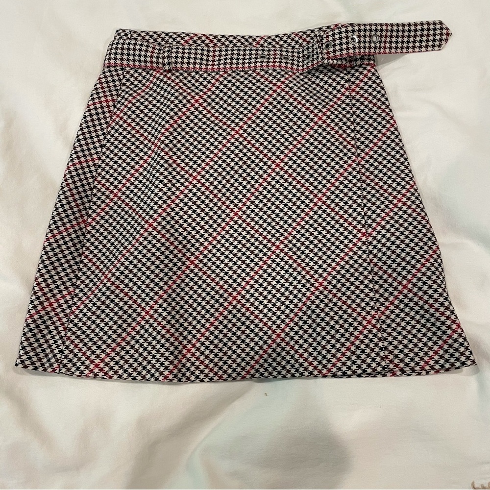 H&M mini skirt mesh short skirt